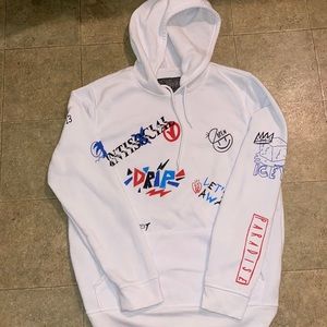 Men’s XL graffiti sweatshirt